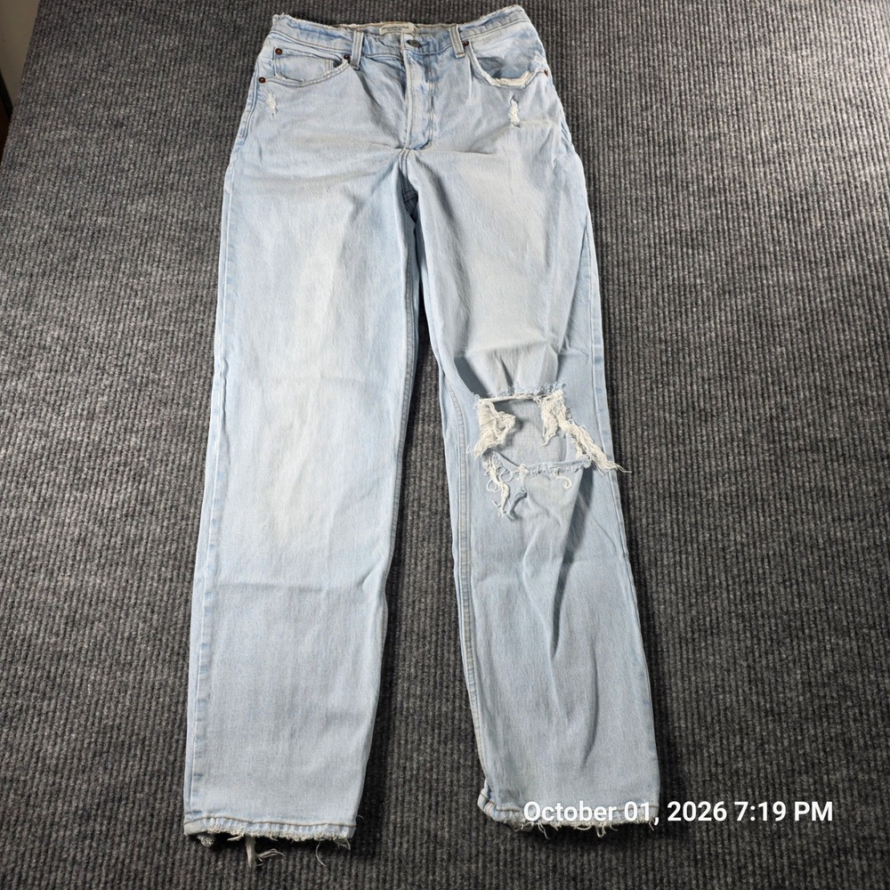 Abercrombie & Fitch The 90s Straight Ultra High Rise Distressed Jeans 30 10